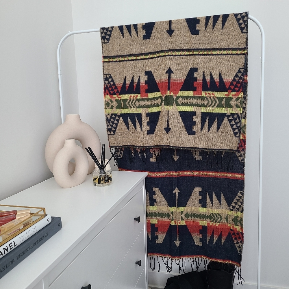 Garage Scarf